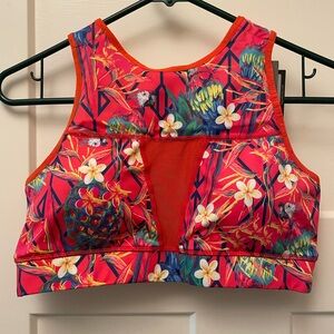 NWT The Chestee padded lifting sports bra, size 10